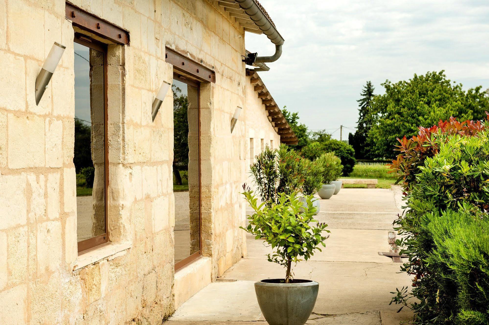 Chateau La Mothe Du Barry Moulon-sur-Dordogne Kültér fotó